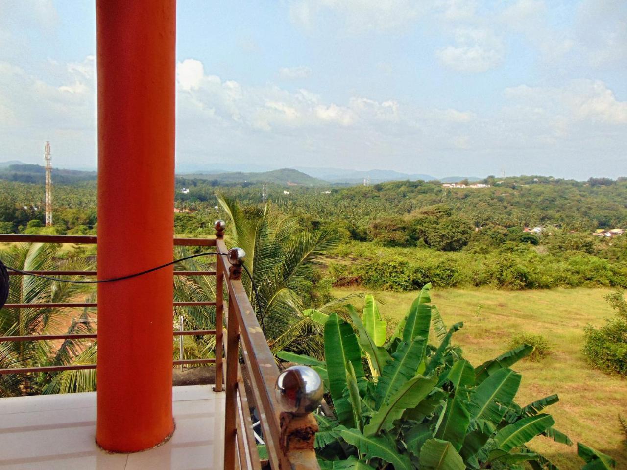 Shanthi Krishna Residency Gokarna  Exteriör bild