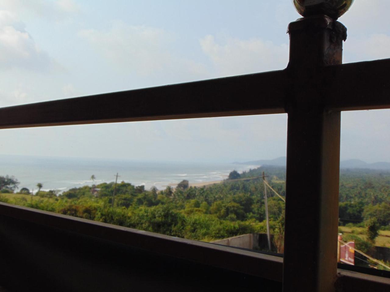 Shanthi Krishna Residency Gokarna  Exteriör bild